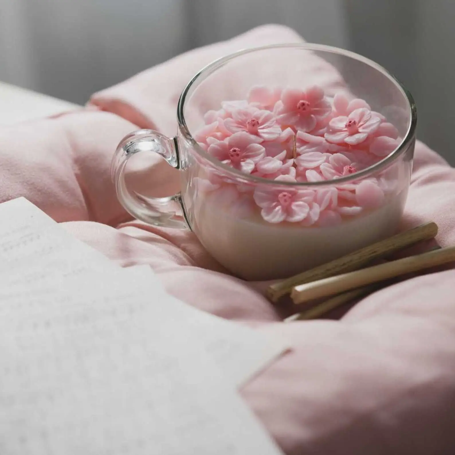 Candle | Sakura Candle | Flower Candle | Valentines Day Gifts | Gifts for Her | Birthday Gifts | Wedding Favor. Romantic Sakura Cup Scented Candle