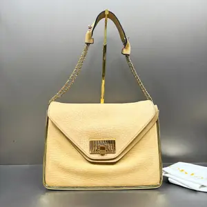 Pre-owned Chloé Leather Shoulder Bags 7.8'' R2589 Shoulder Bag C19607591557 0517 T3 Mia