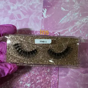Iris eyelash
