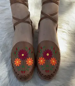 Embroidery 3 Floral Mexican Lace-up Huaraches Women
