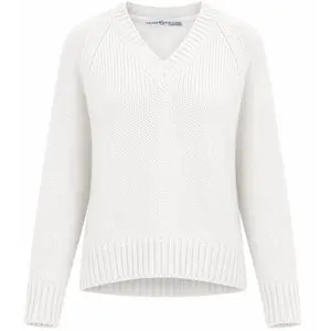 Milan V Neck- White
