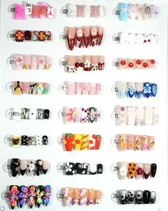 zb77..A display panel featuring a variety of wearable armor styles-host:Giselle