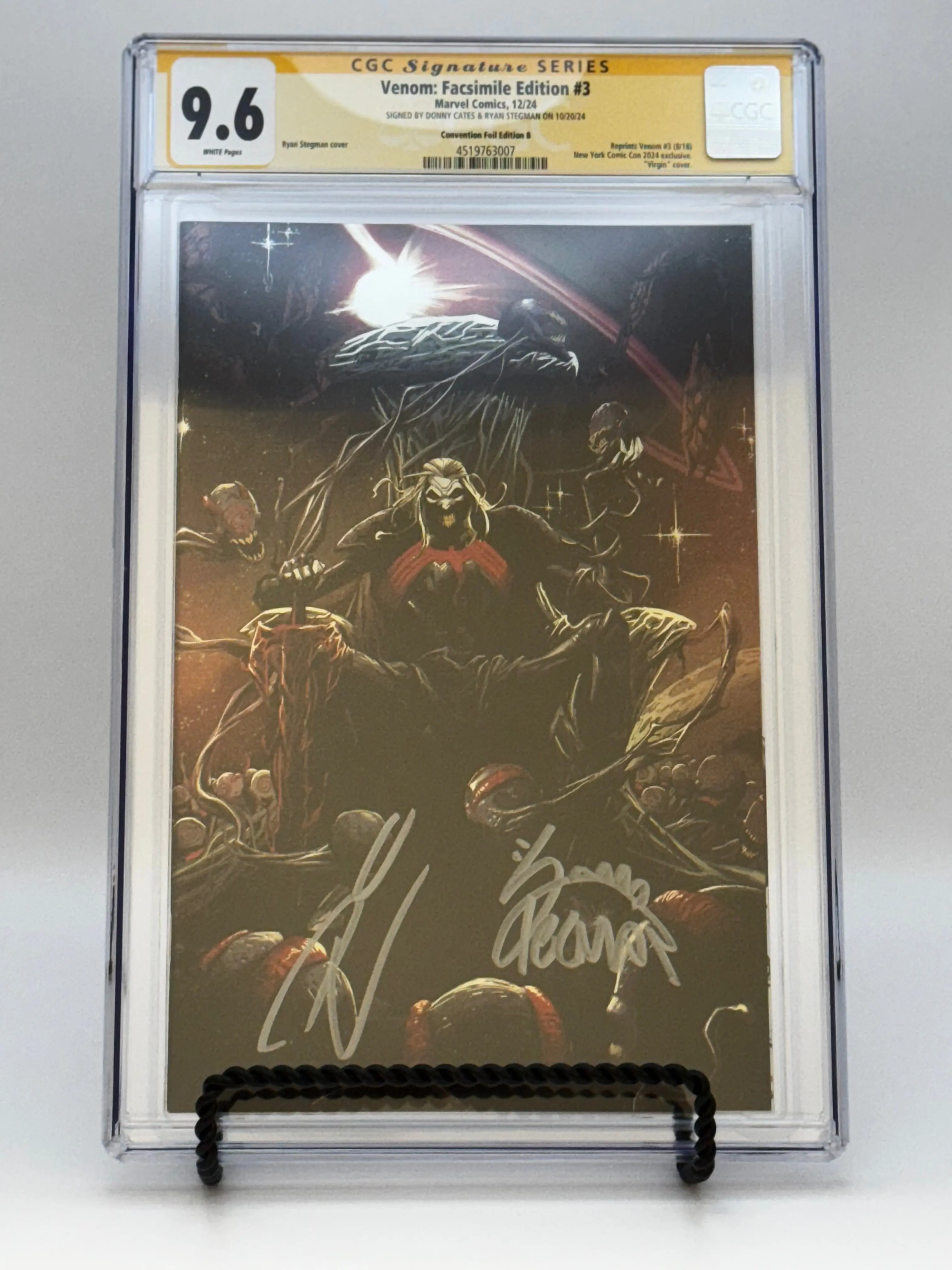 [SIGNED DONNY CATES - RYAN STEGMAN][FOIL] Venom #3 Comicbook, Unknown Comics Exclusive Facsimile Stegman Virgin NYCC Variant Edition, CGC 9.6 Yellow Label, In Stock