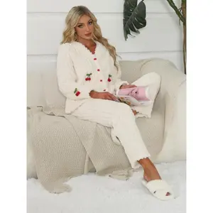 Women's long sleeved cherry print pajamas set, warm flannel pajamas for autumn and winter, elegant two-piece pajamasRAIMENTRY