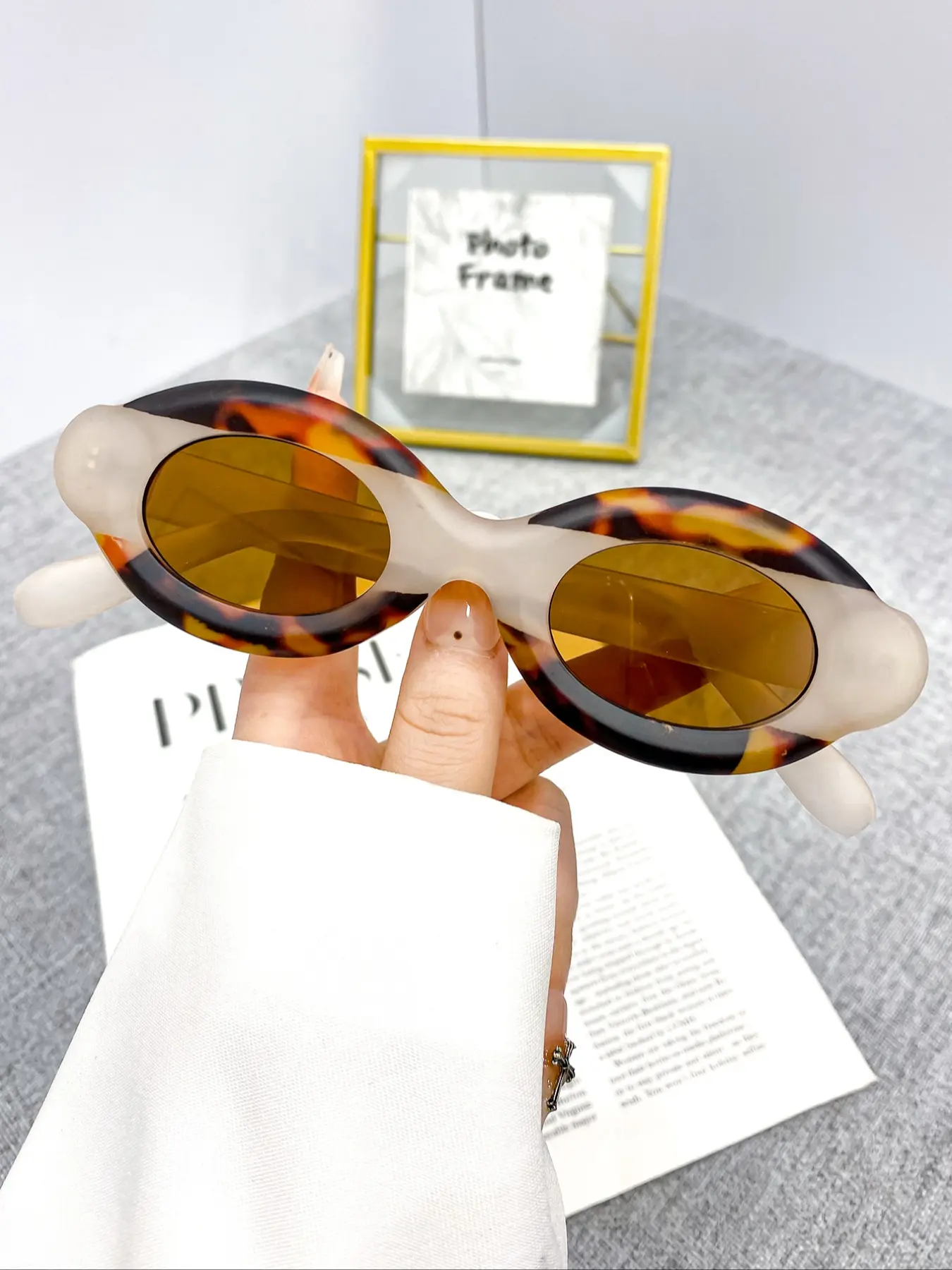 DIFF Eyewear Round Sunglasses Yellow Frame Mirrored Lens Retro Style Amber Retro-Vintage Acetate Round Tinted Sunglasses with  main image 2