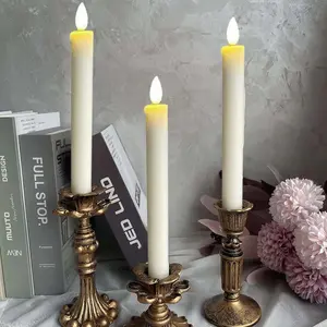 French Nostalgic Floral Resin Candle Holder Antique Bronze Furniture Decoration Retro Ornament Candlestick Decor Vintage Candle Stand