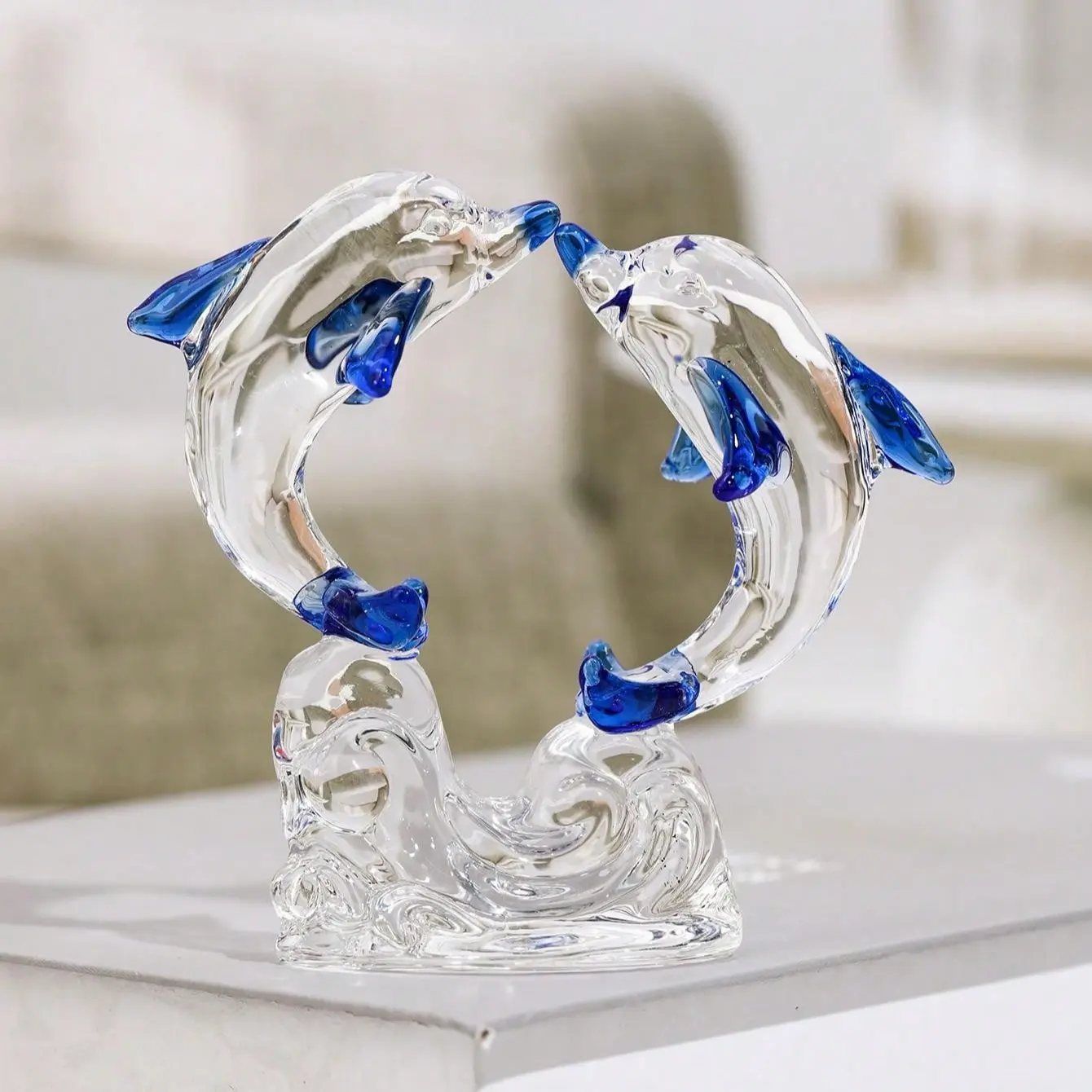 1 piece crystal blue marine dolphin handicraft figurine decoration, Decorative sculptures, desktop living room decoration suitable for children's rooms, study rooms without batteries, Collectible Room Decor, Statues, Collectible Home Decor