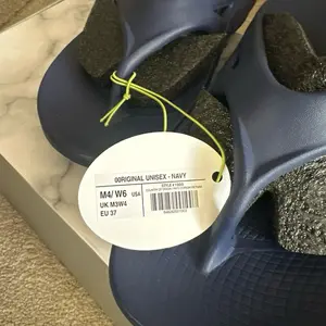 Oofos  Sandal