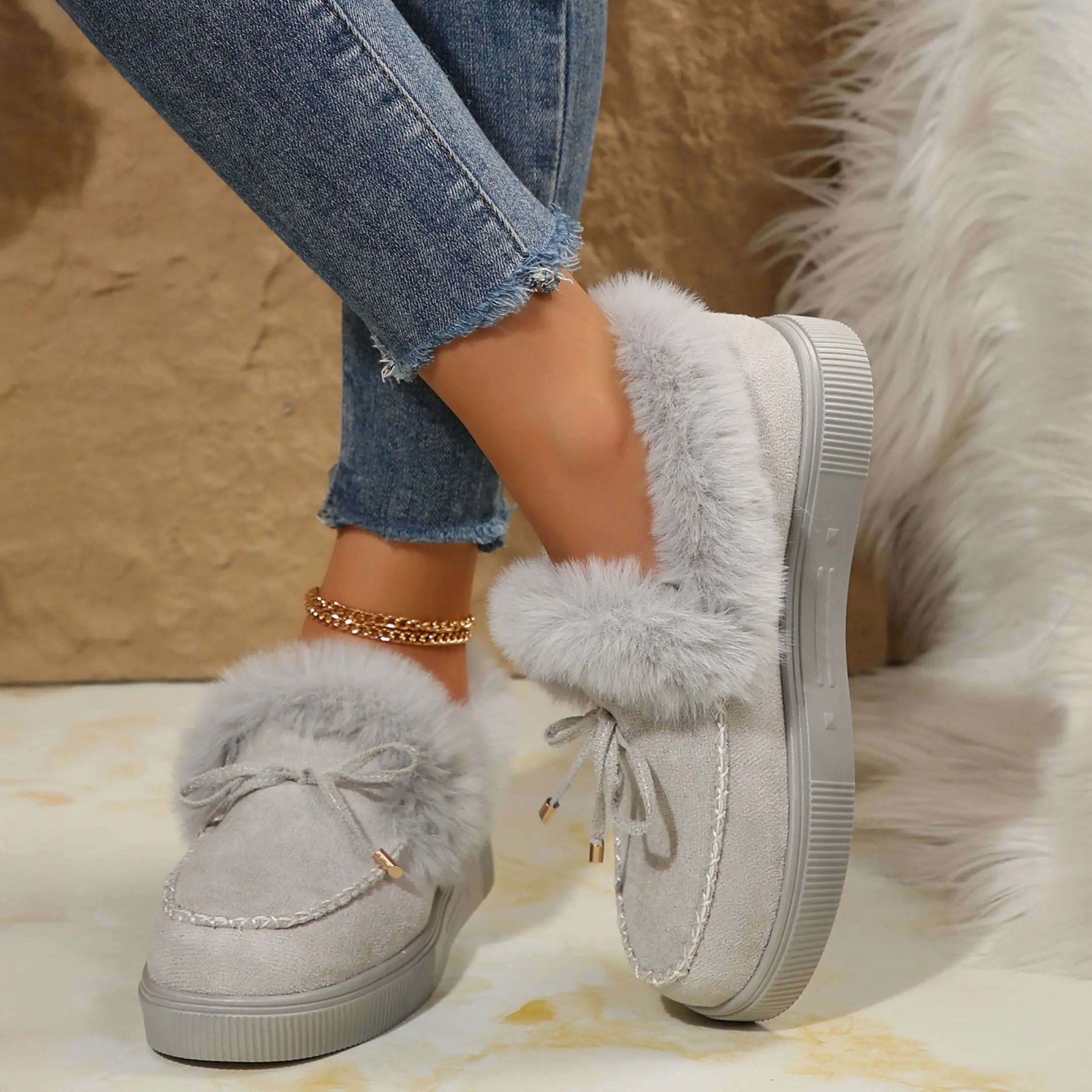 Women's Warm Faux Plush Loafers Casual Platform Slip-On Winter Slippers