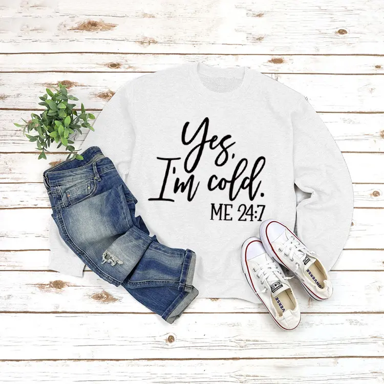 White hoodie��black font��