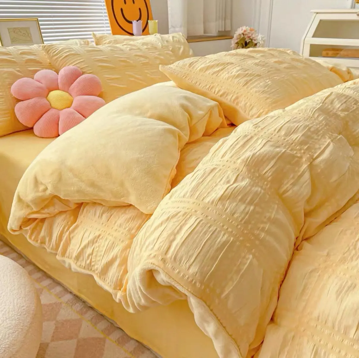 Summer Quilt Soft Skin Friendly Breathable Air Conditioning Quilt for Bedroom Living Room or Dorm Lightweight Comfortable Coverlet Bedding 1 Count