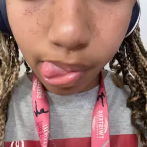 Product Review of Waterproof Freckles Pen: Faux Freckle Stamp and Fine Tip Eyeliner for Realistic, Long-Lasting Freckles and Effortless Makeup, Perfect for Daily Wear and Cosplay from 𝓘**)