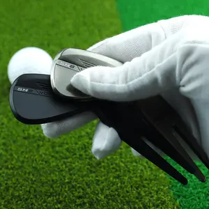 Golf Club Fork, 1 Count Creative Design Zinc Alloy Golf Fork, Durable Lawn Repair Tool for Golf Enthusiasts, Ideal Gift for Golfers, Golf Accessory