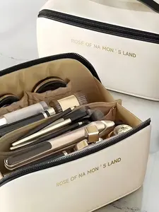 Portable Makeup Bag Large Capacity Travel Cosmetic Organizer, Pillow Design for Skincare Products, Ideal for Outdoor Use, Makeup Storage Bag, Travel Cosmetic Bags