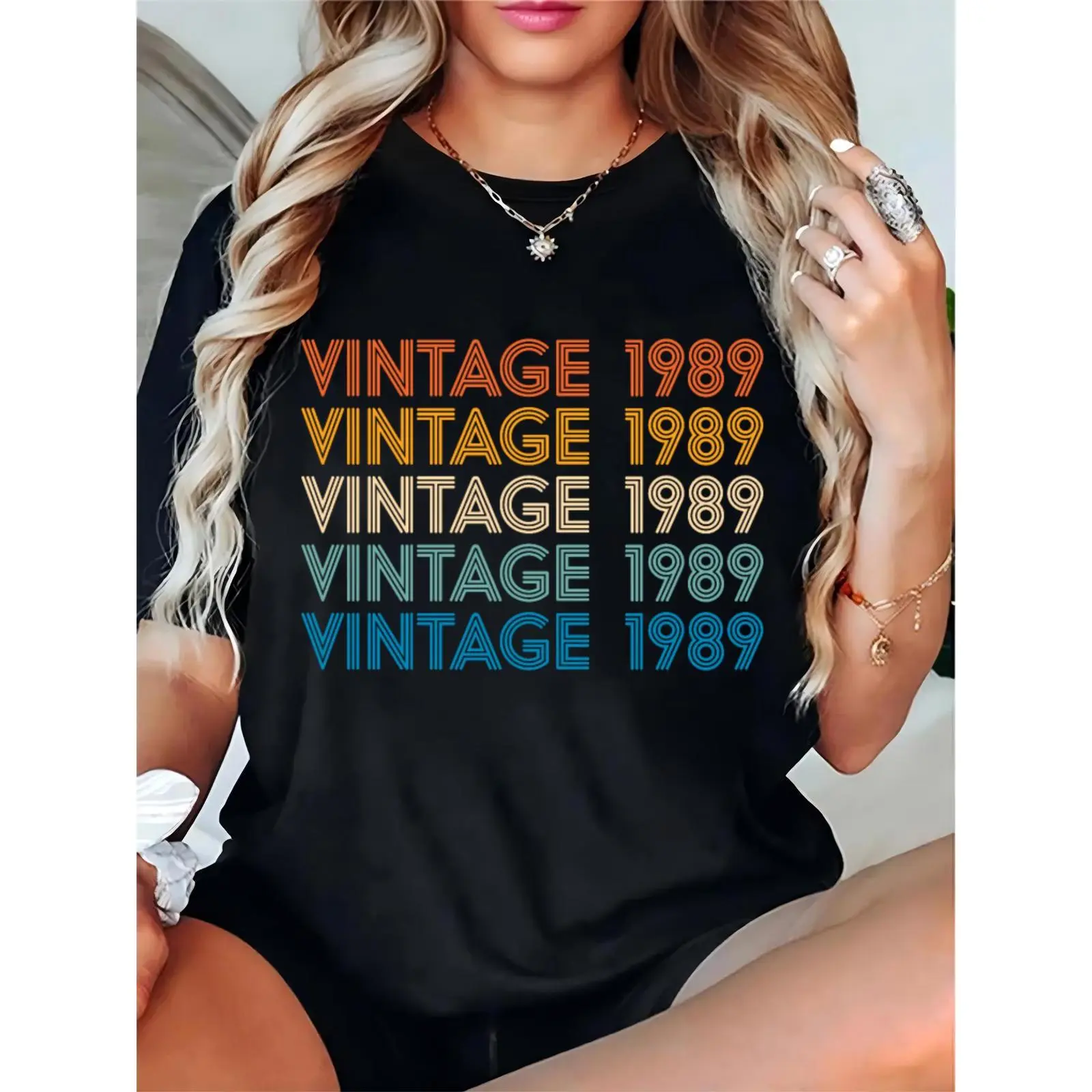 Women's Vintage Theme 1989 Color-Block Graphic Print Tee - S-XXXL, Regular Fit, Lightweight Breathable Cotton Short Sleeve Crew Neck Essential Top, Ideal for Casual Daily or Party Use, Great Birthday Gift