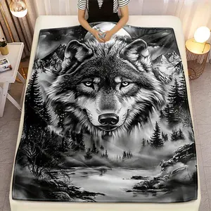 1pc Wolf Howling at Moon & Northern Blanket - Ultra-Soft Lightweight Flannel All-Season Throw - Black and White Wolf Print Bedspread for Camping, Sofa, Bed, Office - Perfect Gift for Wolf Lovers, Graduation, Housewarming - Cozy Warm Winter & Travel C