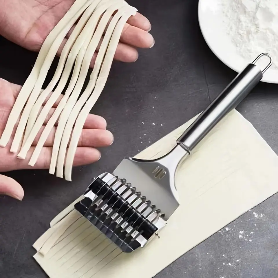 Stainless Steel Noodle Cutter, Multi-functional Manual Noodle Maker for Home Use, Kitchen Noodle Press Machine, Roller Noodle Slicer Tool