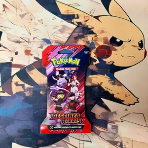 Pokémon TCG: Destined Rivals Sleeved Booster Pack (SV10)