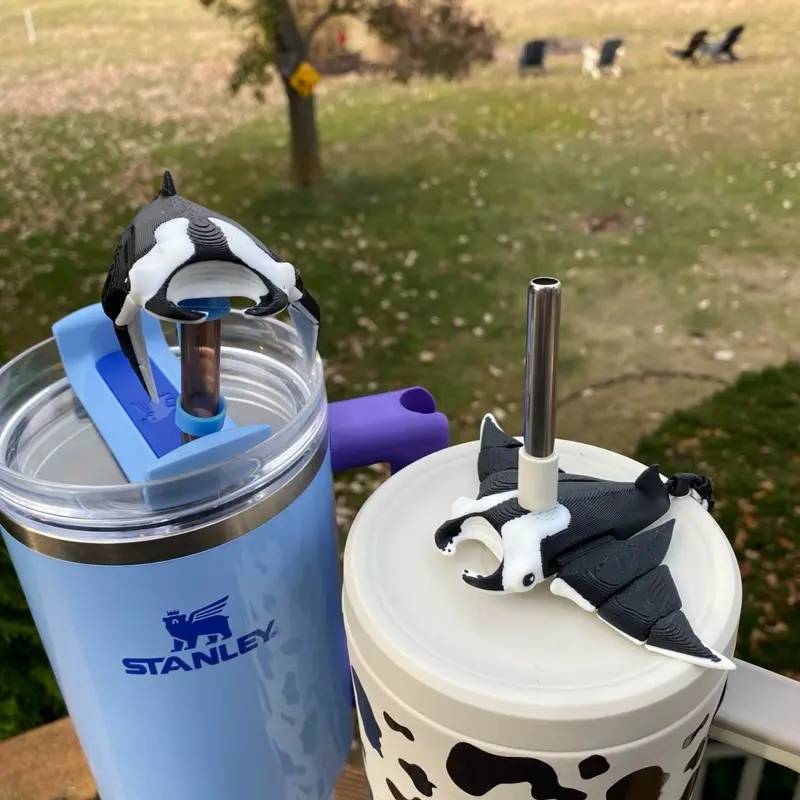 Articulated Manta Ray Sting Ray Ocean Animals Straw Toppers and Charms for Stanley Tumbers & 9.5mm Straws with Durable PLA Design - Stylish, Beverage