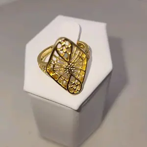 169 - Anillo Diseño Rombo Gold Plated with Intricate Filigree Patterns for Stylish Accessories