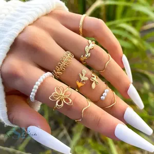 Dainty Pearls Gold Boho Ring Set