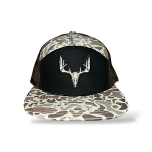 Whitetail Co. Old Camo Skull 7 Panel
