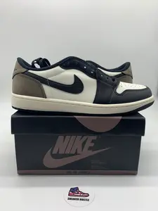 Jordan 1 Retro Low OG Mocha