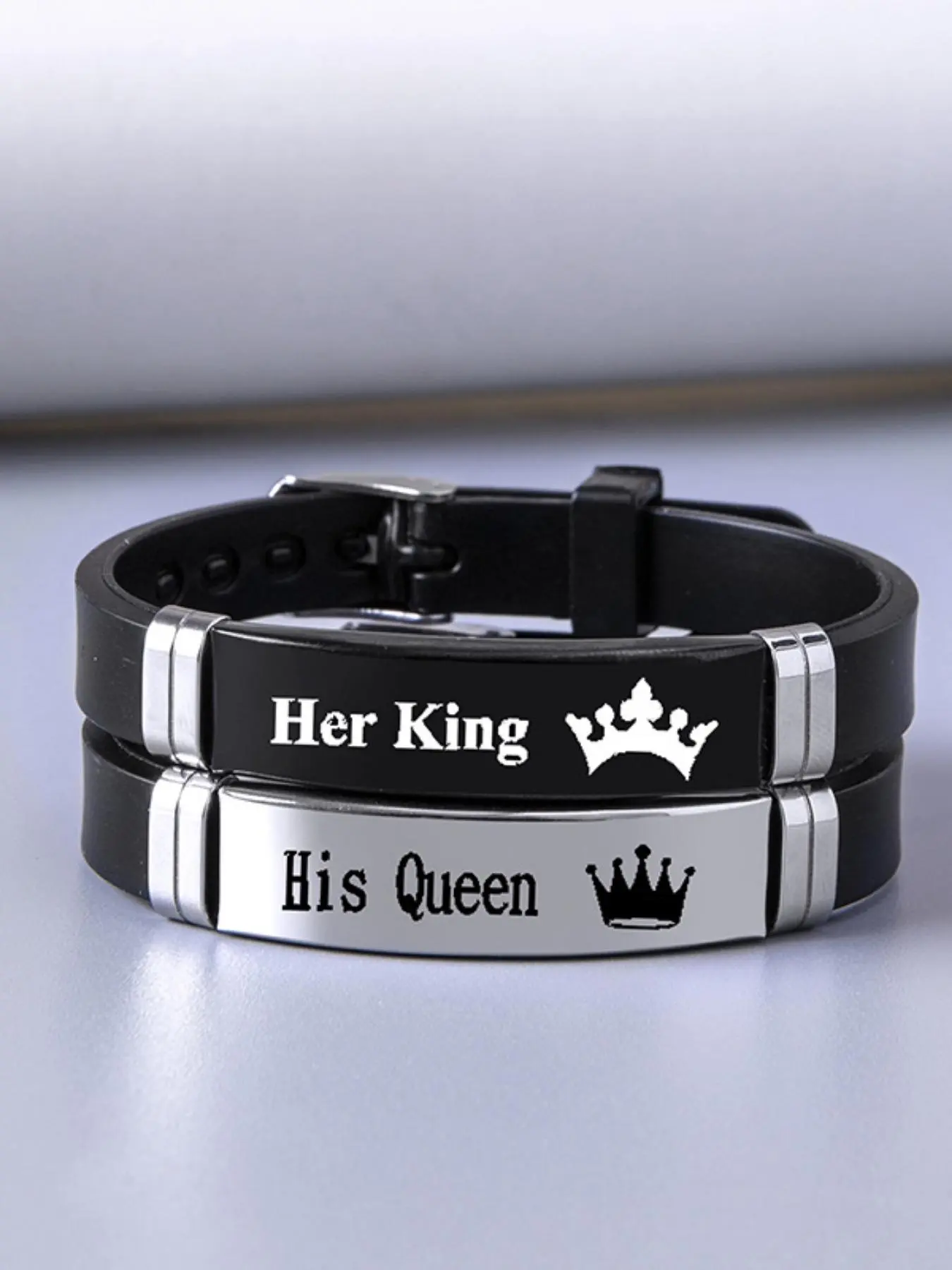 2pcs Crown & Letter Pattern Stainless Steel, Watch Strap Design Bracelet, Fashionable Adjustable Couple Bracelet, Personalized Couples Bracelet, Gift for Couples, Matching Bracelets, Bracelet Set