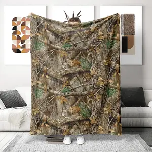 Ultra-Soft Flannel Printed Woolen Blanket, Realtree Camouflage Design, Ideal for Holidays & Anniversaries, Soft & Cozy Gift Option, Decorative Giftable Blankets