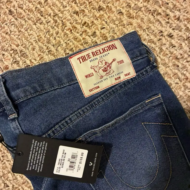 TRUE RELIGION デニム　ROW 31 SEAT 33 True Religion Brand Jeans World Tour Section Row Seat Regular Fit
