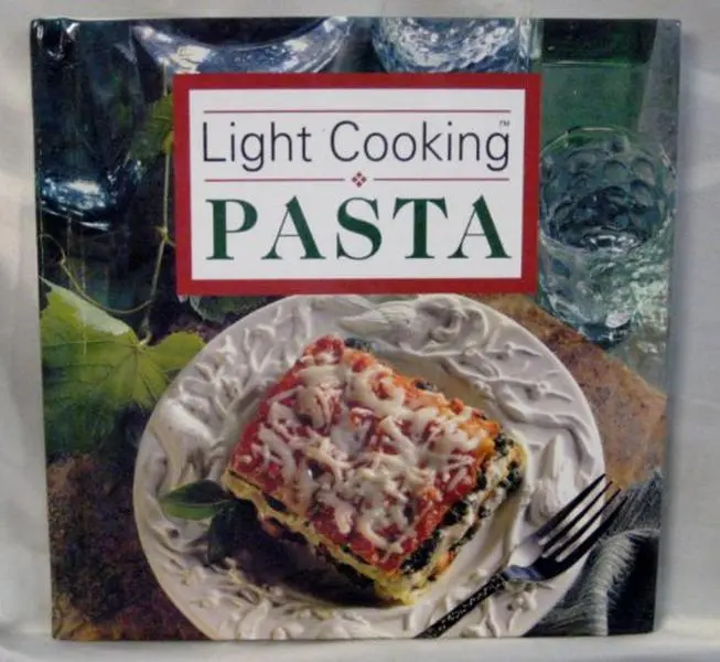 USED-Light Cooking Pasta by Publications Int (Hardcover)