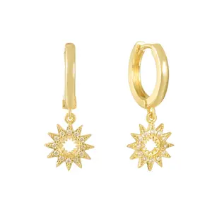 EVRY JEWELS Gold or Silver Plated Women's Cosmic Star Earrings