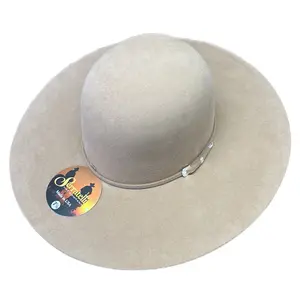 Serratelli Sand Felt Hat Size 7-5/8 with 4-1/2 Inch Brim and 6 Inch Crown