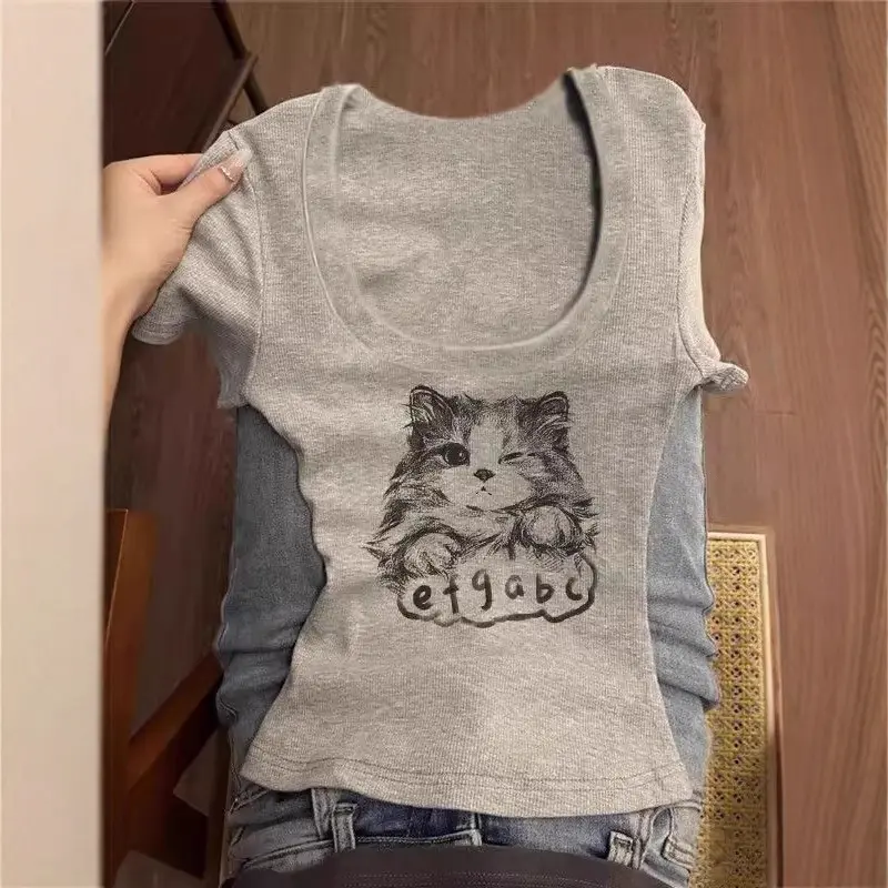 2026 U-neck, straight-shoulder, short-sleeved, unique design, versatile, slim-fitting, flattering, sweet and cool style, trendy women's top