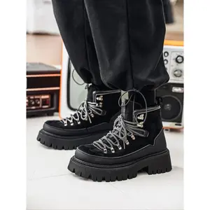 Men’s lace-up thick-sole motorcycle boots—easy-to-wear work boots with a thick sole that are fashionable, comfortable for outdoor sports and daily wear.