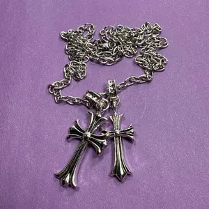 Heavyweight Cross Necklace Vintage 50cm Unisex Stainless Steel Chain Jewelry with Unique Floral Design for Men and Women
