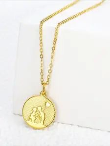 Stainless Steel Couple Round Necklace, Three-dimensional Relief Design, Fashionable Romantic Accessories, Gift for Lovers