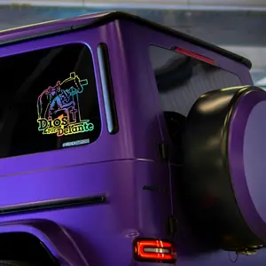 DIOS Por Delante Car Sticker - Waterproof Vinyl Decal with Laser Denim Praying Hands Design Faith Bumper Sticker for Cars Durable Material Easy Application