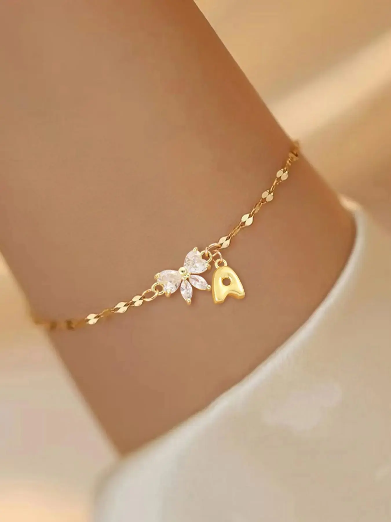 Artificial Crystal Bowknot Design Initial Bracelet, Fashionable Lip Chain Bracelet for Women & Girls, Pretty Bracelet, Trendy All-match & Exquisite Jewelry for Birthday Gift, Bracelet with Pendant, Crystal Bracelets