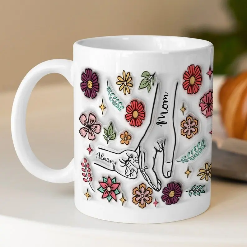 Personalized Holding Grandma‘s Hand 3D Inflated Effect Mug, Custom Grandkid Names Coffee Mug, Mother's Day Gift for Nana, Our Hearts Mug