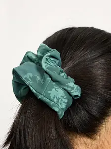 Nubre Scrunchie - Ivy Dahlia