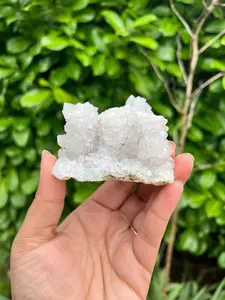 Raw geode crystal cluster// quartz crystal
