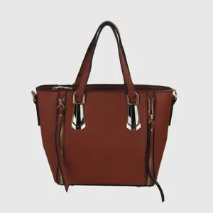 Elegant Brown Tote Bag with Zipper Closure and Adjustable Straps for Everyday Use