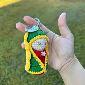 Virgin Mary Jesus Keychain Hand-Woven Finished Product Car Pendant Hand Gift Creative Gift
