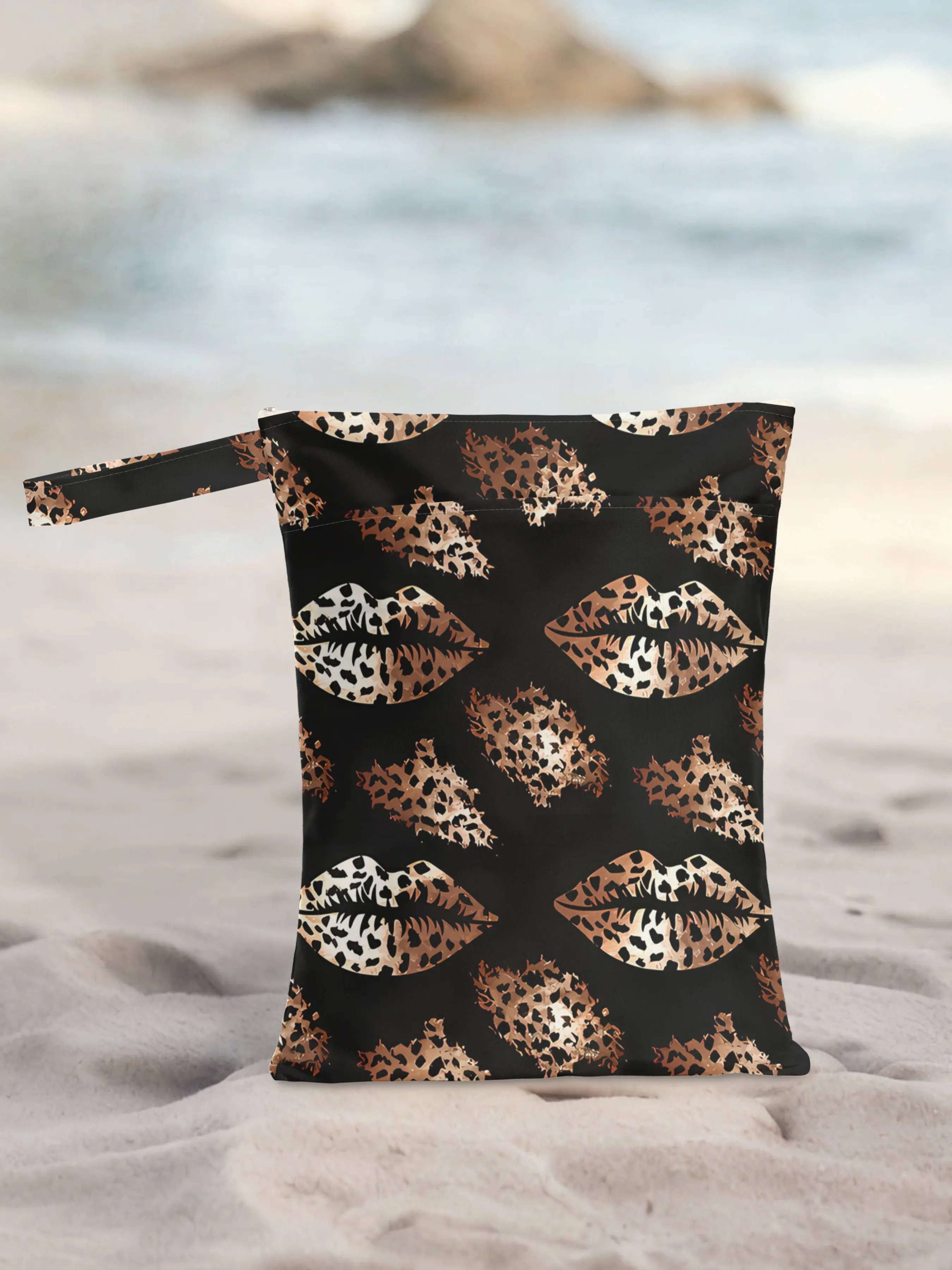 Leopard Print Reusable Women's Tote Bag, Dry Wet Use, Ideal for Beach Pool, Diaper Bag, Casual Style, All Seasons