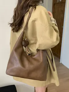 Personalized lazy style one-shoulder tote bag, niche texture versatile lightweight one-shoulder handbag, casual daily commuter bag, Pu Tote Satchel, Versatile shoulder bags