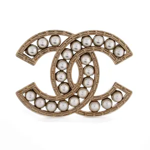 Pre-owned Chanel CC Brooch Metal with Faux Pearls by Rebag