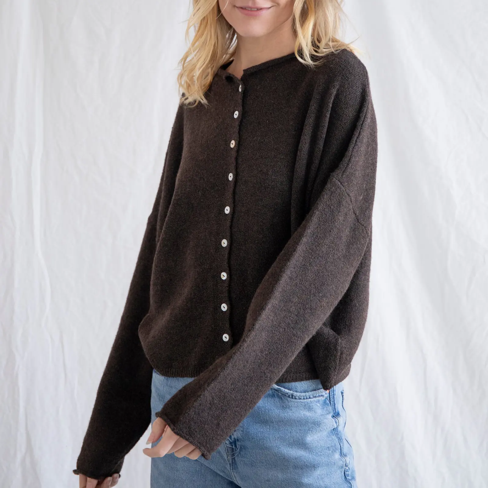 Women's Oversized Drop Shoulder Knit Cardigan, Crew Neck Button‑Front Long Flare Sleeve Relaxed Fit Cropped Sweater Jacket Soft Fuzzy Lightweight Plush Knit Open Front Cardigan Top
