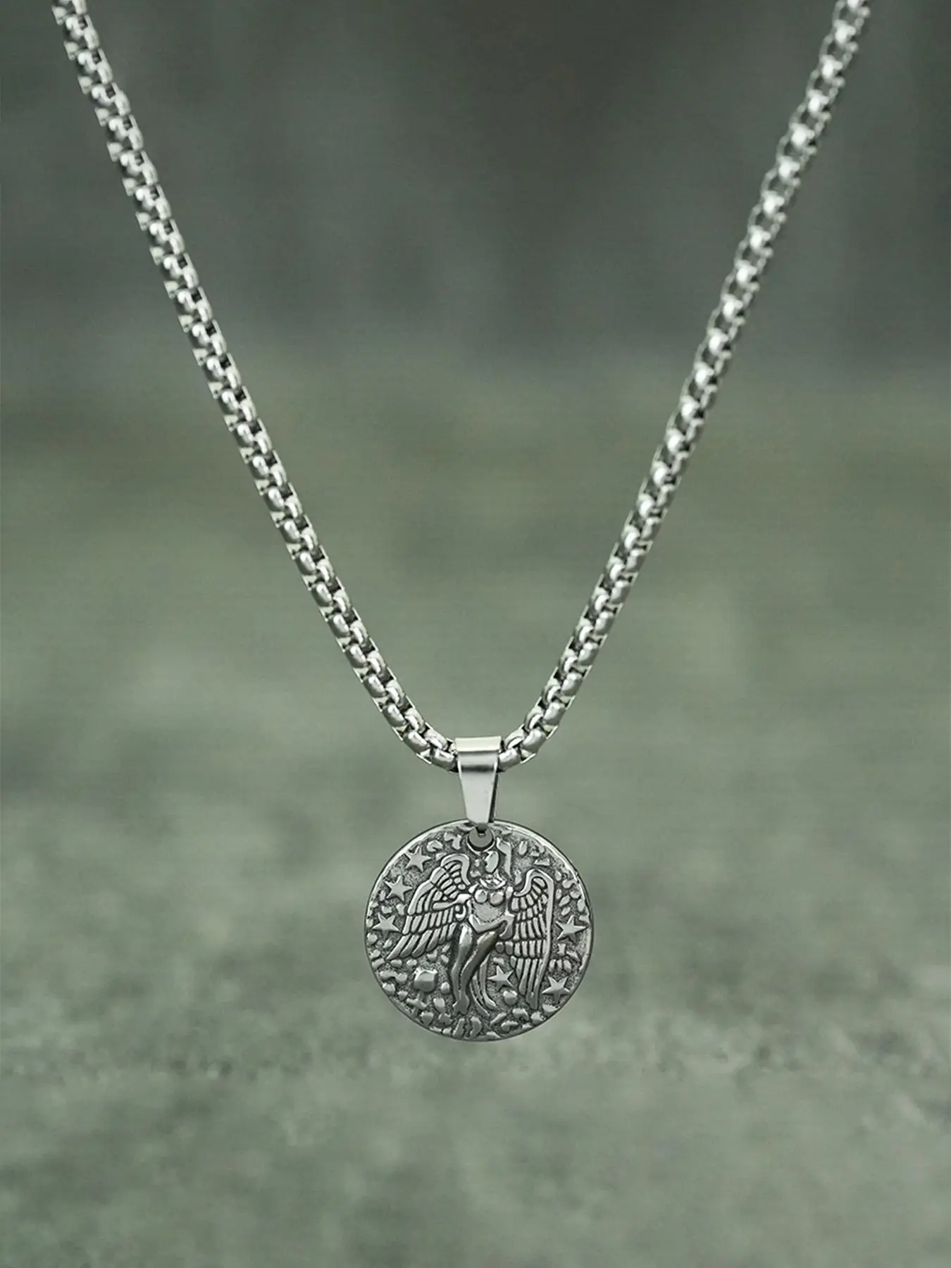 Men's Stainless Steel Angel Pendant Engraved Necklace, Vintage Silver Color Chain, Hip Hop Style, Fashion Jewelry for Party, Daily Wear