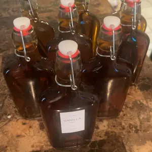 Slofoodgroup Madagascar Vanilla Beans Grade B for Extract Making Sweet Aromatic Dark Brown Pods 4.75-5.5 Inches Long Seasoning Spice Flavor